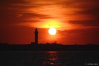 /album/photo-gallery-silhouette/%e5%a4%95%e9%99%bd%e3%81%a8%e7%9f%b3%e7%8b%a9%e7%81%af%e5%8f%b0%e3%81%ae%e3%82%b7%e3%83%ab%e3%82%a8%e3%83%83%e3%83%88%e3%80%80%ef%bd%9e%e3%81%af%e3%81%be%e3%81%aa%e3%81%99%e3%81%ae%e4%b8%98%e3%81%ae%e4%ba%8c%e4%ba%ba%ef%bd%9e-jpg1/